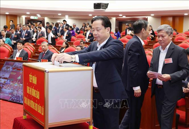 Tổng Bí thư Tô Lâm và các đại biểu ủng hộ đồng bào bão lũ- Ảnh 6.