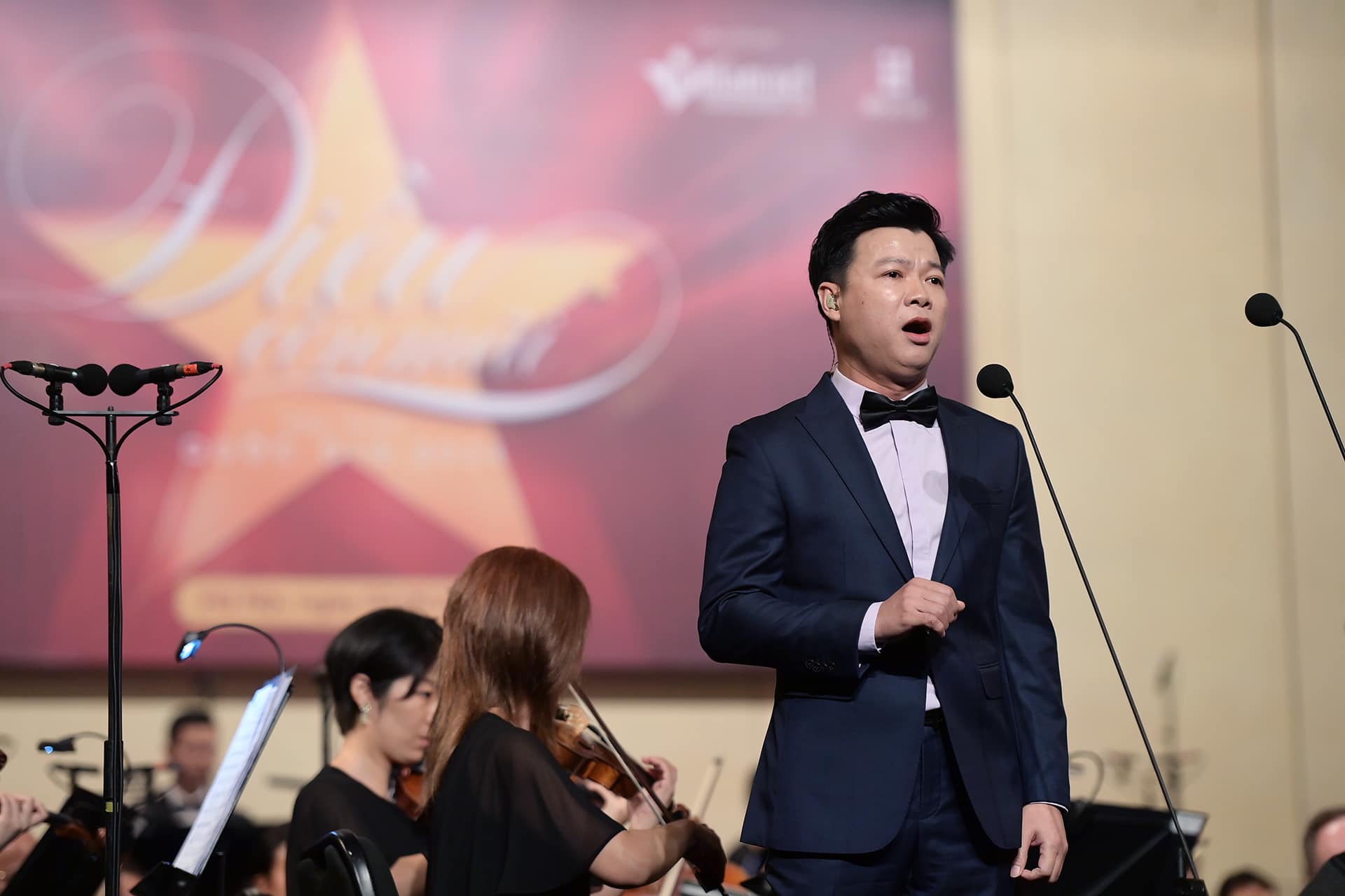 Nam NSƯT mang quân hàm Thiếu tá vừa được bổ nhiệm làm Phó giám đốc Dàn nhạc Giao hưởng Quân đội là ai?- Ảnh 7.