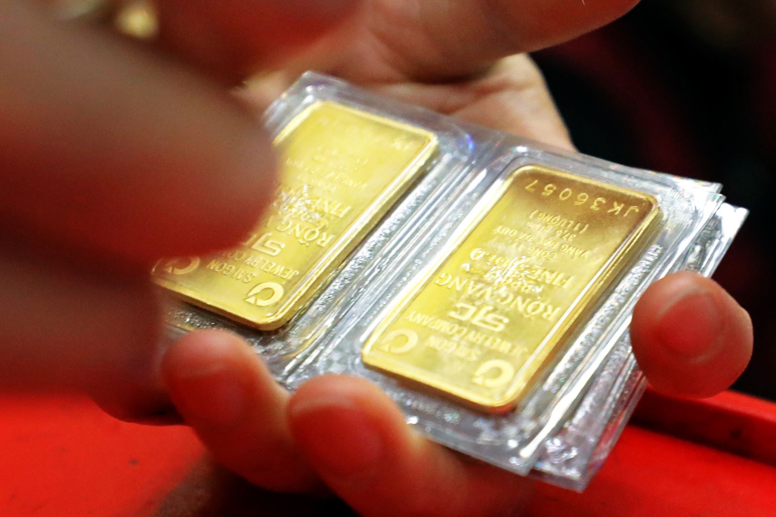 Giá vàng miếng sáng 25/11 tăng 2 triệu đồng/lượng- Ảnh 1. Giá vàng miếng sáng 25/11 tăng 2 triệu đồng/lượng- Ảnh 1.