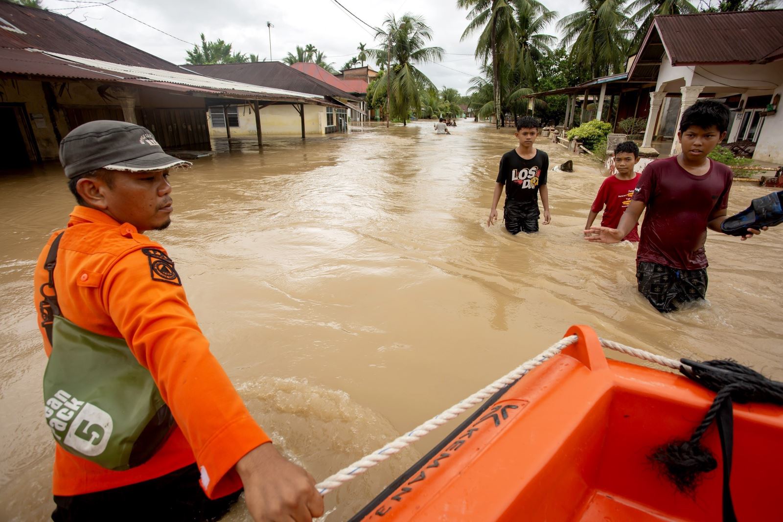 Nguyên nhân bão xảy ra liên tiếp và mưa kỷ lục ở Đông Nam Á- Ảnh 7. Nguyên nhân bão xảy ra liên tiếp và mưa kỷ lục ở Đông Nam Á- Ảnh 7.