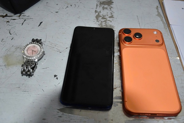 Lật tẩy chiêu trò giả người nhà bệnh nhân trộm cắp tại bệnh viện- Ảnh 2.