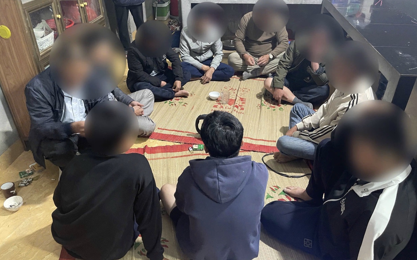 Mâu thuẫn khi chơi cờ ăn tiền, một người bị đánh gãy tay- Ảnh 2.