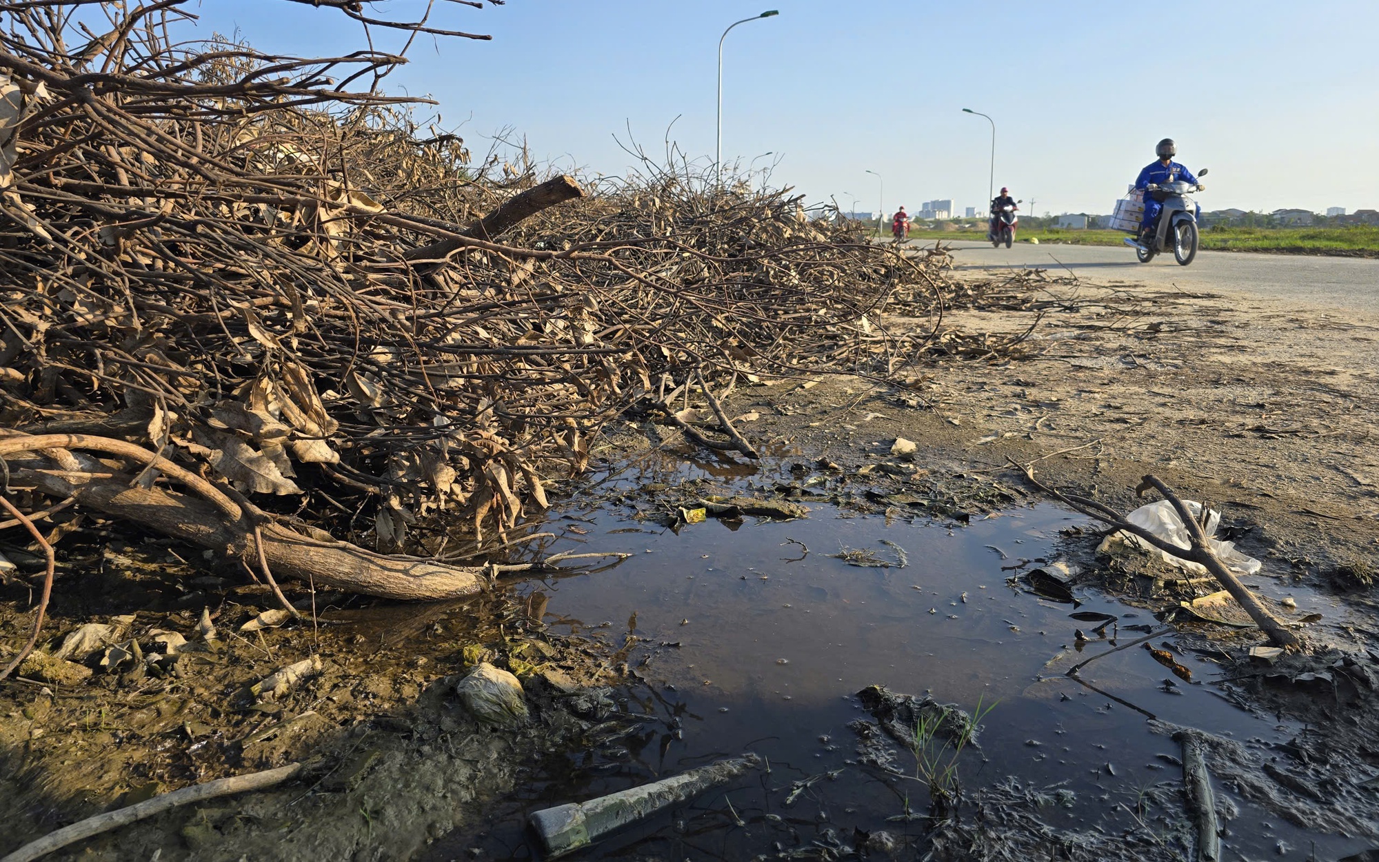 Cụm công nghiệp trong khu dân cư bị phản ánh gây ô nhiễm, ảnh hưởng sức khỏe người dân- Ảnh 6.