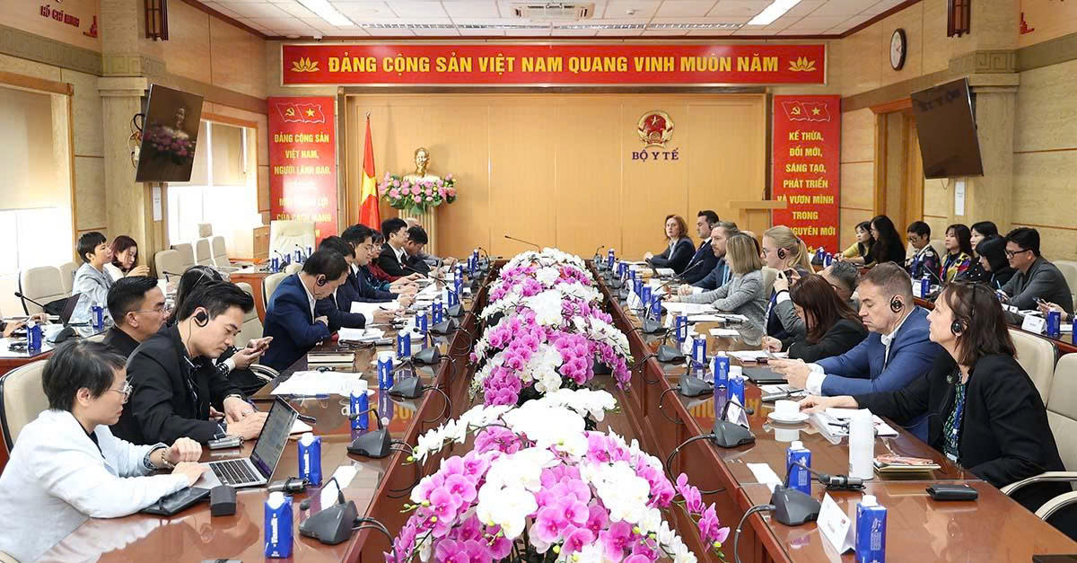 Thúc đẩy hợp tác y tế với EuroCham và Cộng đồng Doanh nghiệp Châu Âu, EU-ASEAN- Ảnh 2.