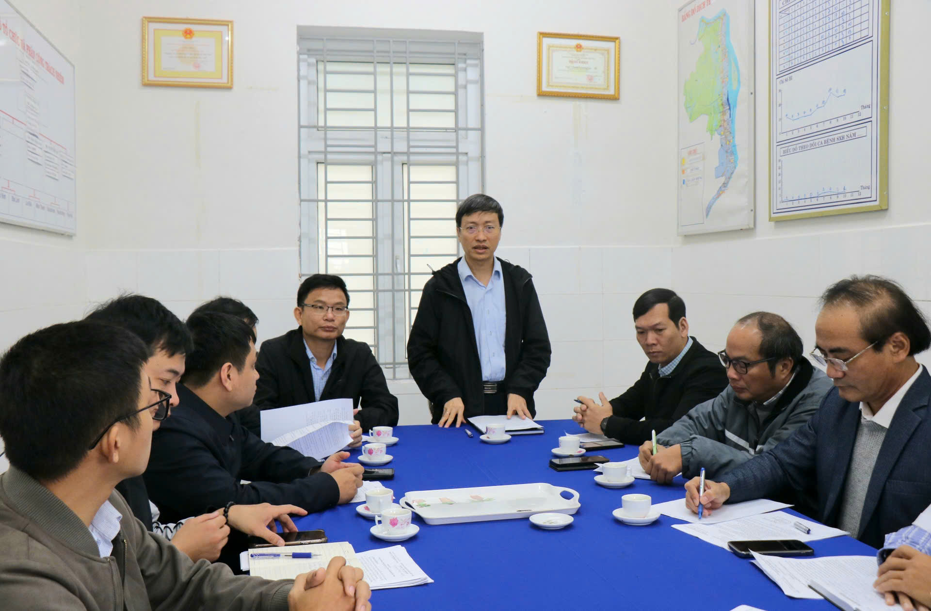 Viện Vệ sinh dịch tễ Trung ương kiểm tra, giám sát phòng chống dịch bệnh sau lũ lụt tại Huế- Ảnh 1.