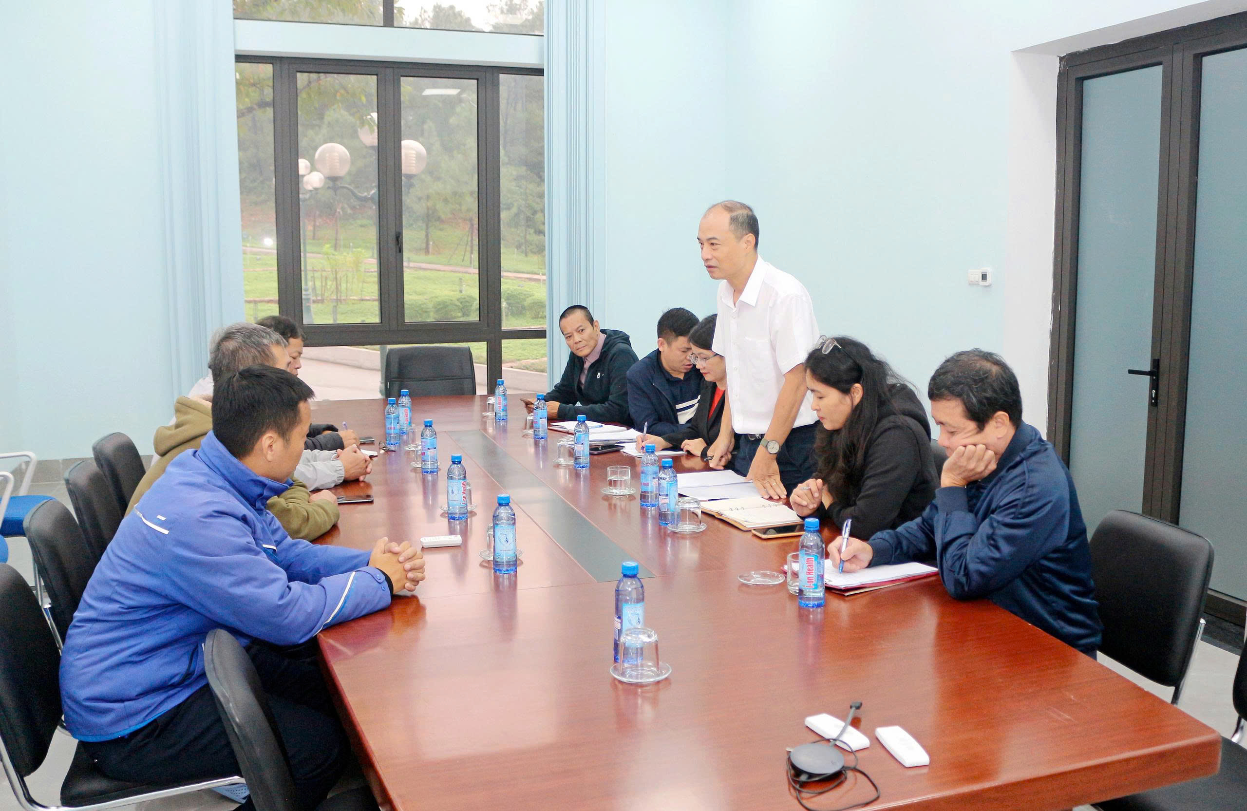 Viện Vệ sinh dịch tễ Trung ương kiểm tra, giám sát phòng chống dịch bệnh sau lũ lụt tại Huế- Ảnh 3.