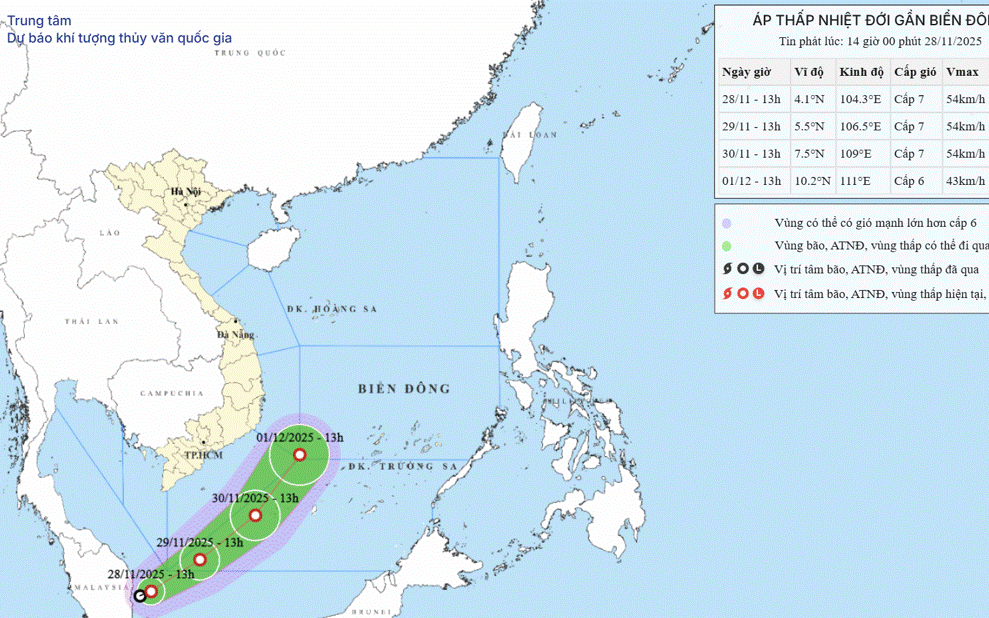 Bão số 15 chưa tan, áp thấp nhiệt đới có hướng đi lạ kỳ lại sắp tiến vào Biển Đông