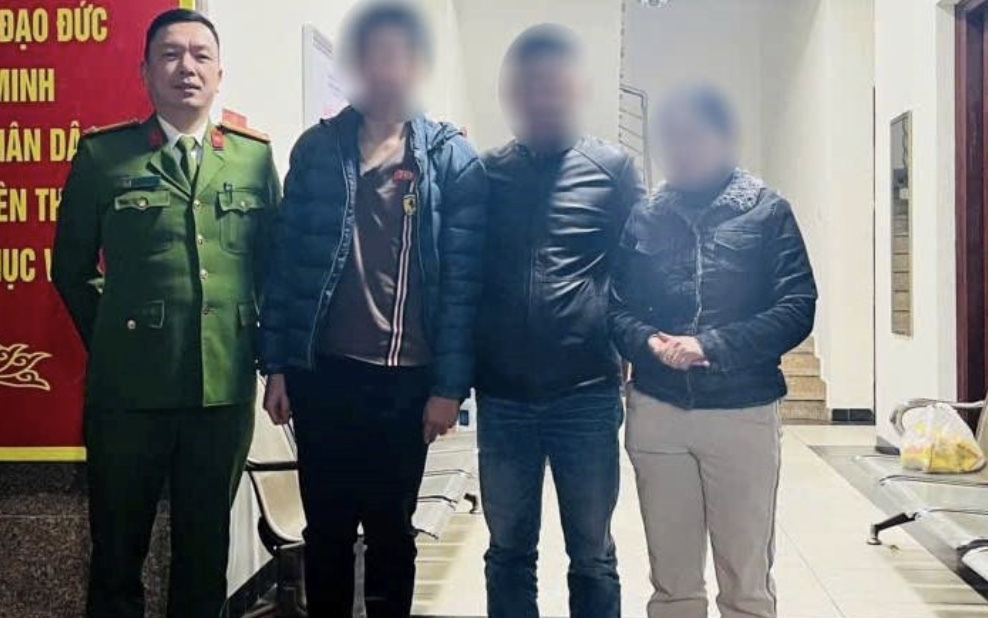 Dính bẫy ‘bắt cóc online’, một thanh niên suýt mất 550 triệu đồng- Ảnh 2. Giả tuyển dụng đi Mỹ, nhóm lừa đảo dàn cảnh bắt cóc online tống tiền 500 triệu