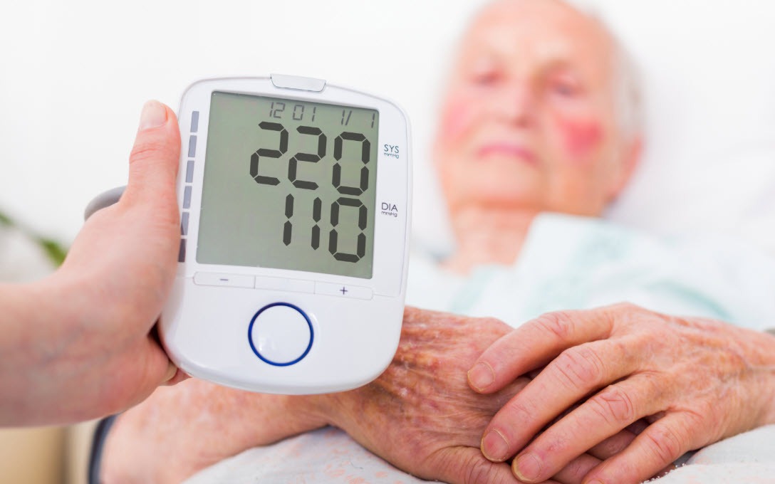 Trời lạnh – máu đặc: Căn nguyên thầm lặng gây đột quỵ ở người cao tuổi