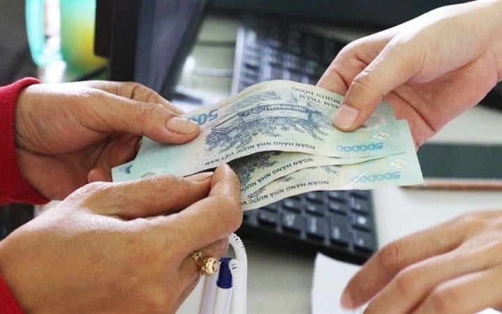 Lương hưu của lực lượng đặc biệt thuộc Bộ Quốc phòng- Ảnh 2. Người lao động có được tạm ứng tiền lương trước khi nghỉ Tết?