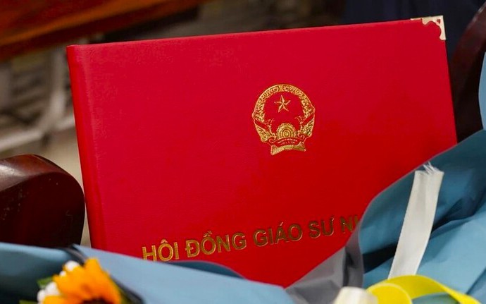 Ngành Y có 14 giáo sư, 100 phó giáo sư đạt đủ số phiếu tín nhiệm năm 2025