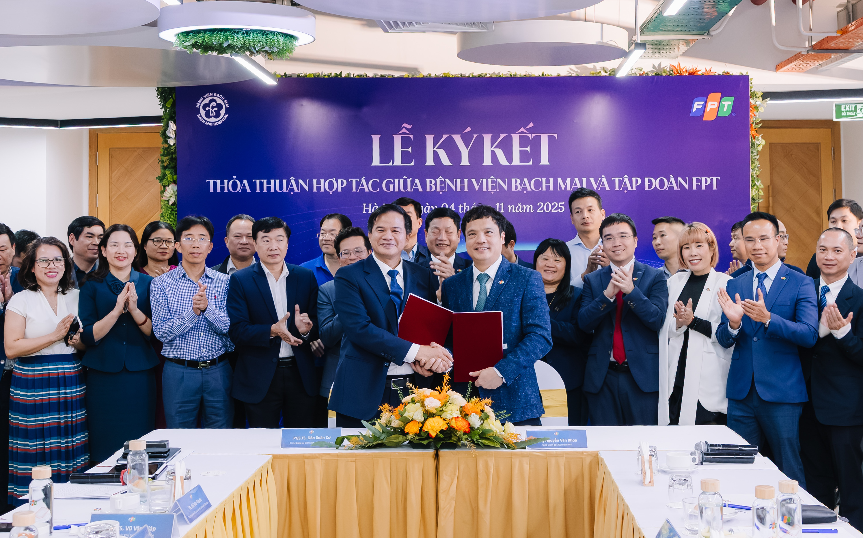 Hợp tác đẩy mạnh ứng dụng AI để xây dựng bệnh viện thông minh, làm chủ công nghệ y tế
- Ảnh 3. Hợp tác đẩy mạnh ứng dụng AI để xây dựng bệnh viện thông minh, làm chủ công nghệ y tế
- Ảnh 3.