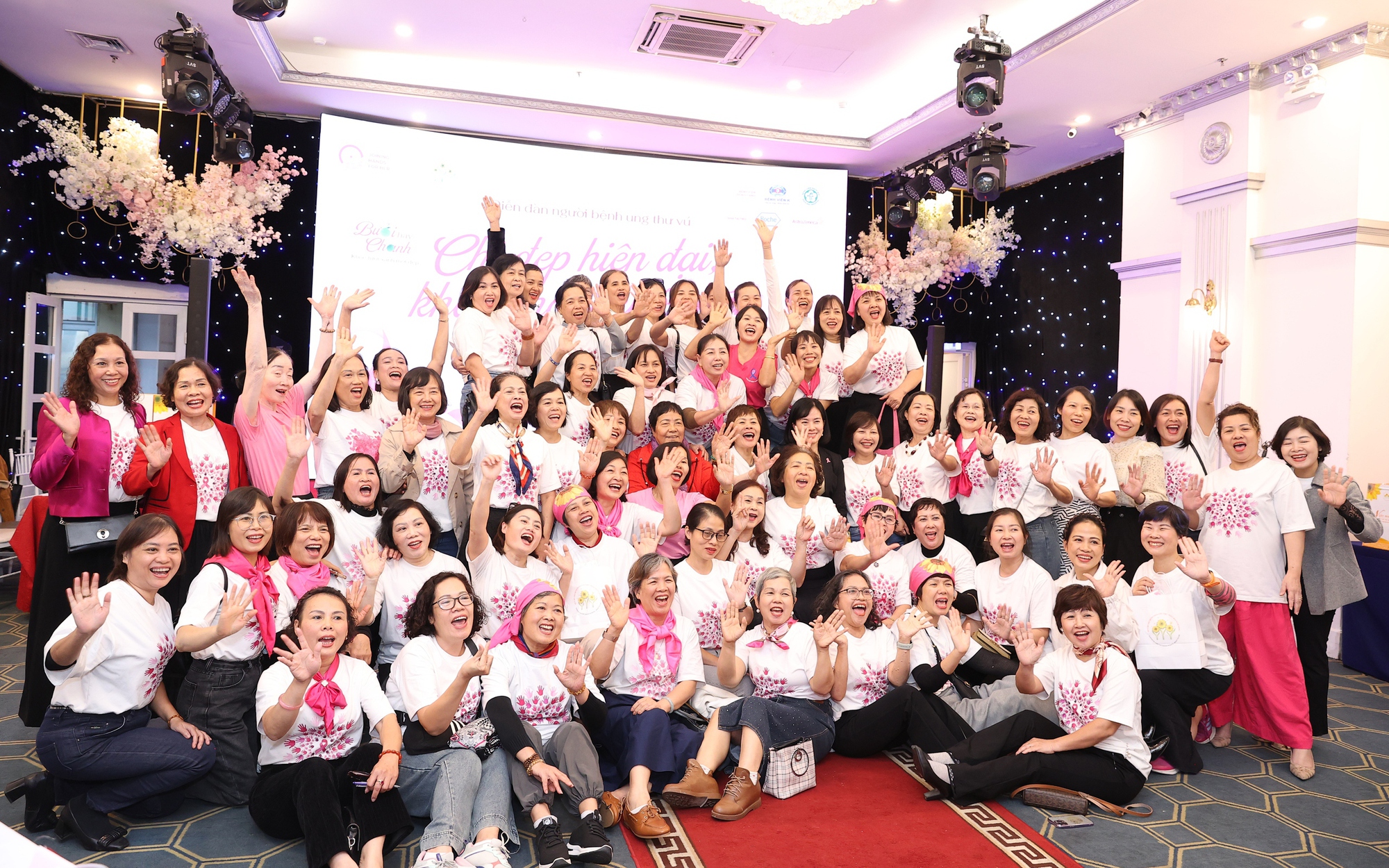 Gần 450 vận động viên tham dự giải Pickleball gây quỹ giúp bệnh nhân ung thư- Ảnh 4. Gần 450 vận động viên tham dự giải Pickleball gây quỹ giúp bệnh nhân ung thư- Ảnh 4.