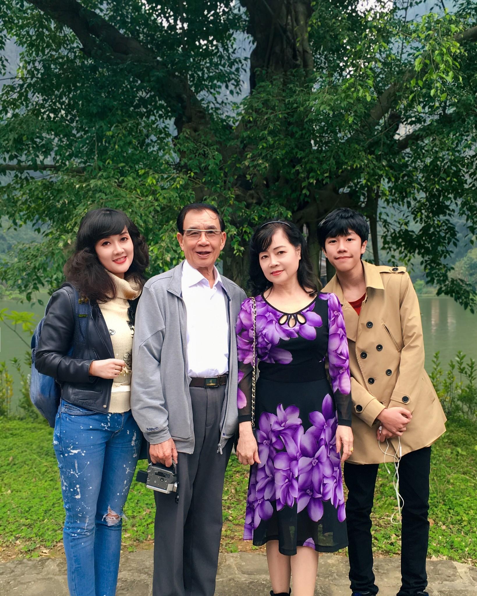 Ảnh hiếm lúc 15 tuổi của 'Táo Y tế' Vân Dung- Ảnh 3.