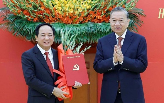 Đồng chí Trịnh Văn Quyết giữ chức Trưởng Ban Tuyên giáo và Dân vận Trung ương