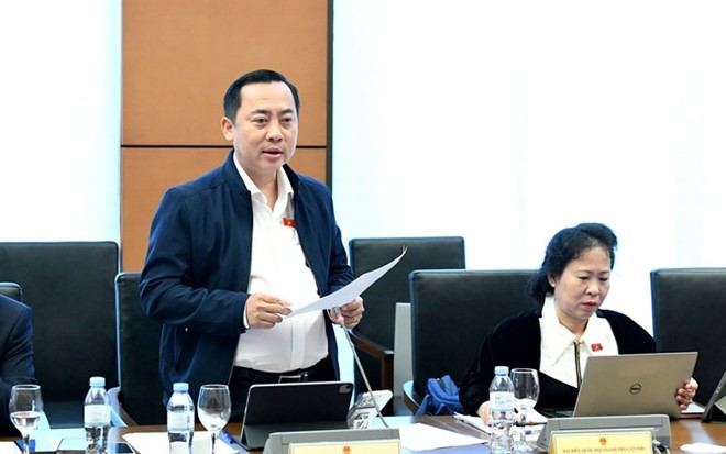 ĐBQH đề xuất quy định cấm dùng AI để giả mạo, lừa đảo, xuyên tạc- Ảnh 5. ĐBQH kiến nghị đánh thuế chuyển nhượng vàng miếng theo lợi nhuận