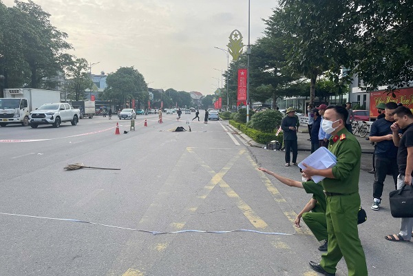 Kinh hoàng gã con rể điều khiển ô tô tải đâm bố vợ cũ tử vong- Ảnh 1. Kinh hoàng gã con rể điều khiển ô tô tải đâm bố vợ cũ tử vong- Ảnh 1.