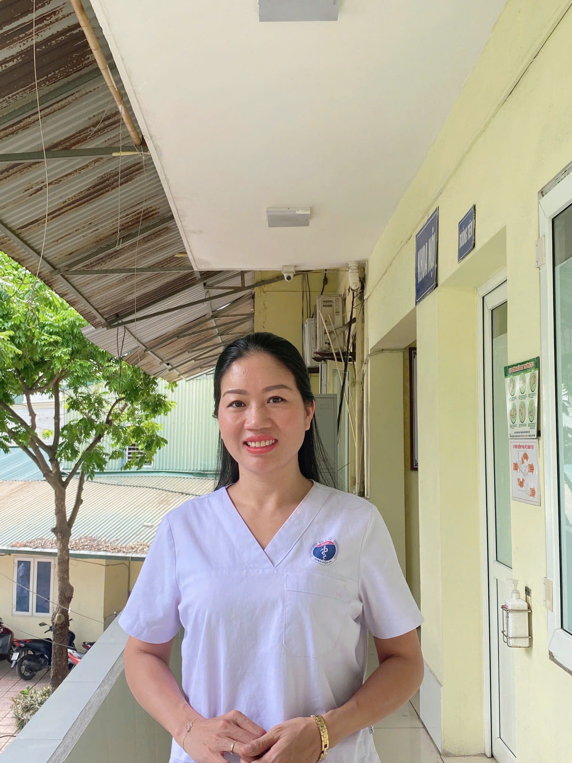 'Giữ lại sự sống' – câu chuyện của nữ điều dưỡng ở nơi không ai muốn đến- Ảnh 1. 'Giữ lại sự sống' – câu chuyện của nữ điều dưỡng ở nơi không ai muốn đến- Ảnh 1.