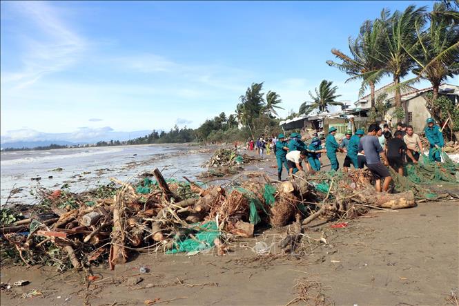 Mùa bão khốc liệt liên tiếp do đâu?- Ảnh 1.