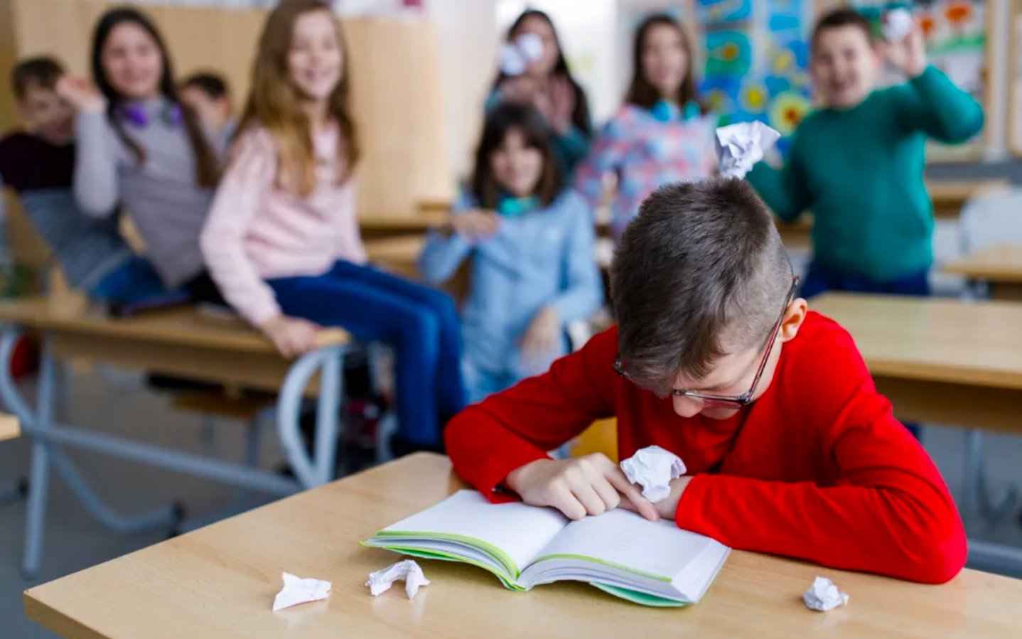 Bạo lực học đường - Những tín hiệu cha mẹ không nên bỏ qua- Ảnh 2.