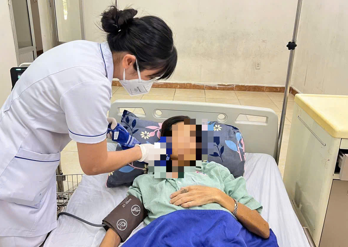 Tìm thân nhân người phụ nữ tử vong tại bệnh viện- Ảnh 1.