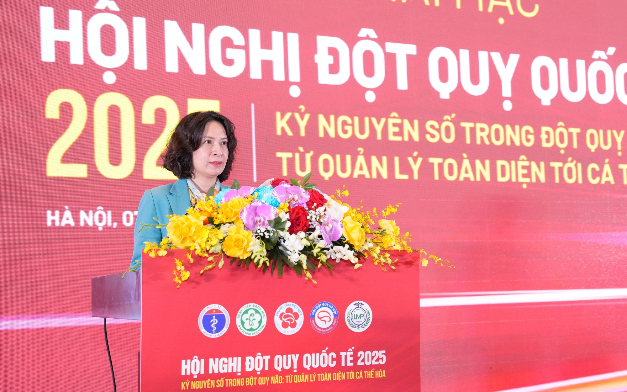 Thứ trưởng Bộ Y tế: Nỗ lực để mỗi người dân được tiếp cận cấp cứu, điều trị đột quỵ trong "thời gian vàng" 