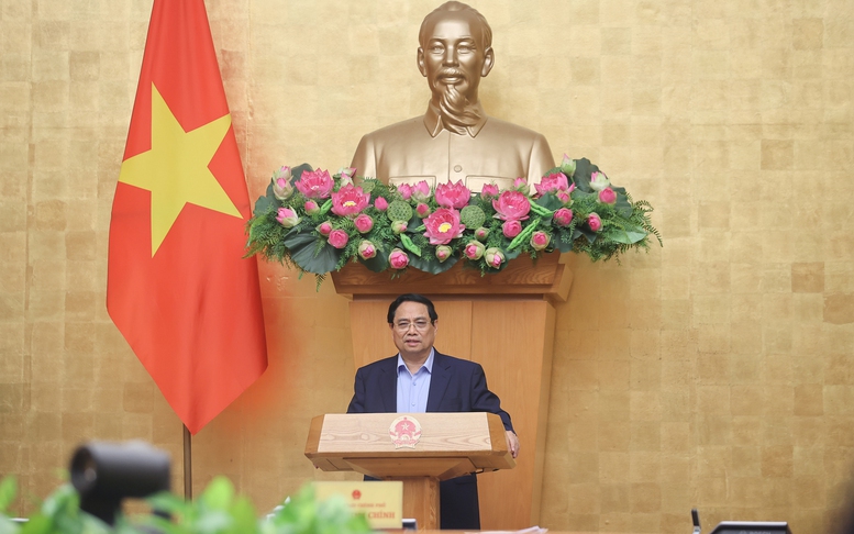 Thủ tướng Phạm Minh Chính: 'Đồn là nhà, biên giới là quê hương, đồng bào các dân tộc là anh em ruột thịt'- Ảnh 3. Thủ tướng: Chúng ta sẽ đạt tăng trưởng kinh tế trên 8% trong năm 2025