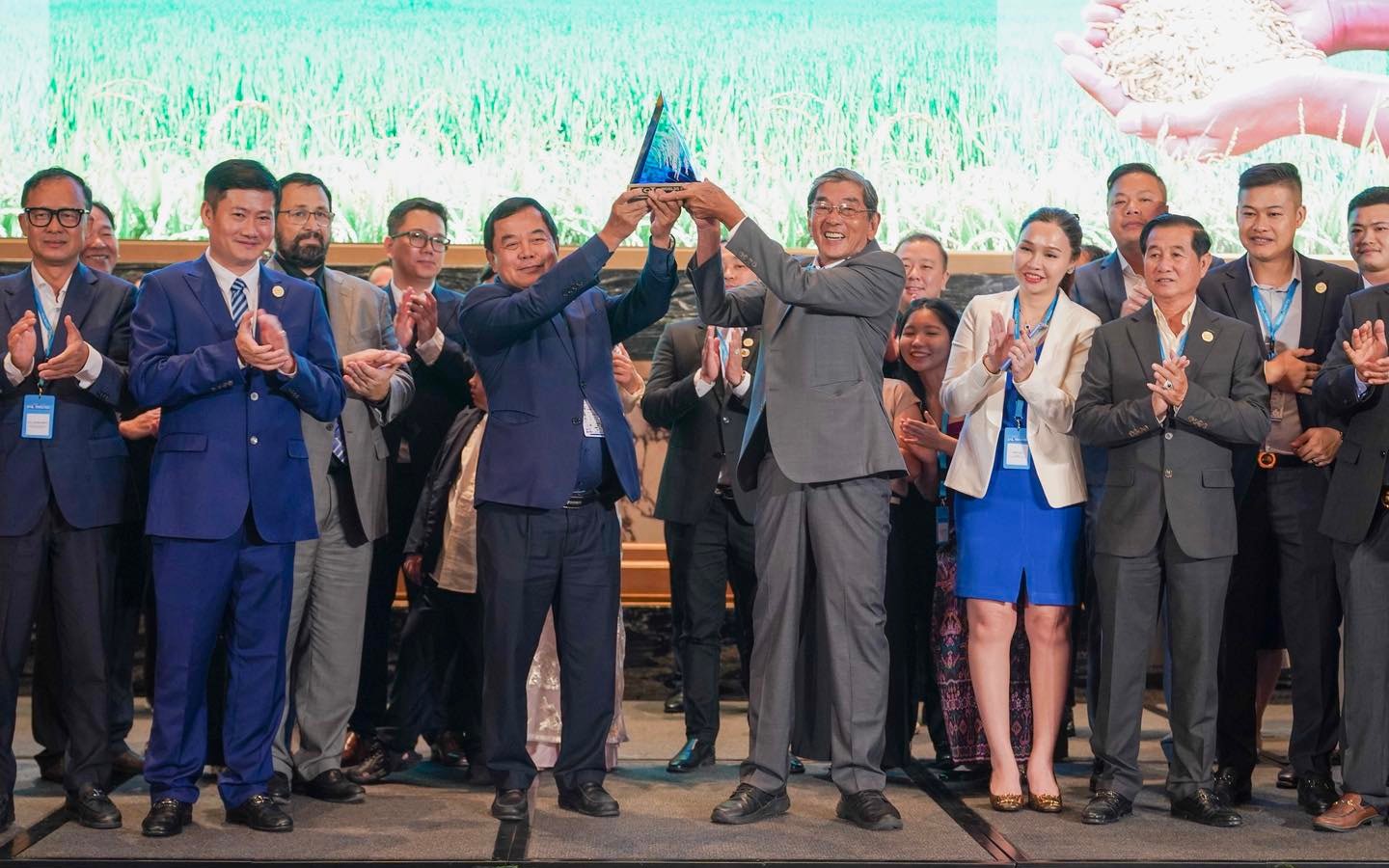 Gạo ST25 của Việt Nam tiếp tục giành giải gạo ngon nhất thế giới