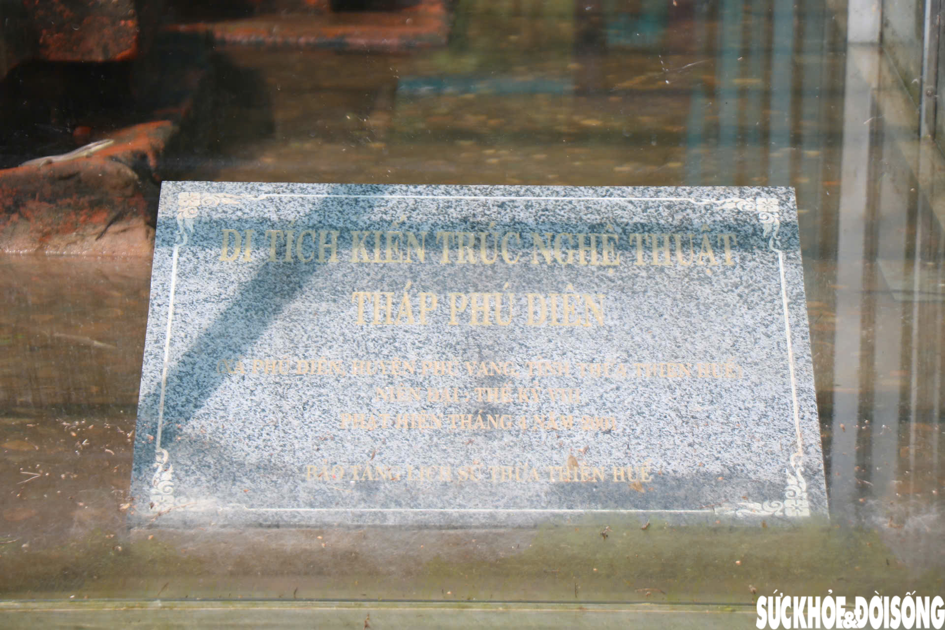 Hình ảnh mới nhất về Tháp Chăm nghìn năm tuổi ở Huế sau nhiều ngày bị ngâm trong nước- Ảnh 12. Hình ảnh mới nhất về Tháp Chăm nghìn năm tuổi ở Huế sau nhiều ngày bị ngâm trong nước- Ảnh 12.