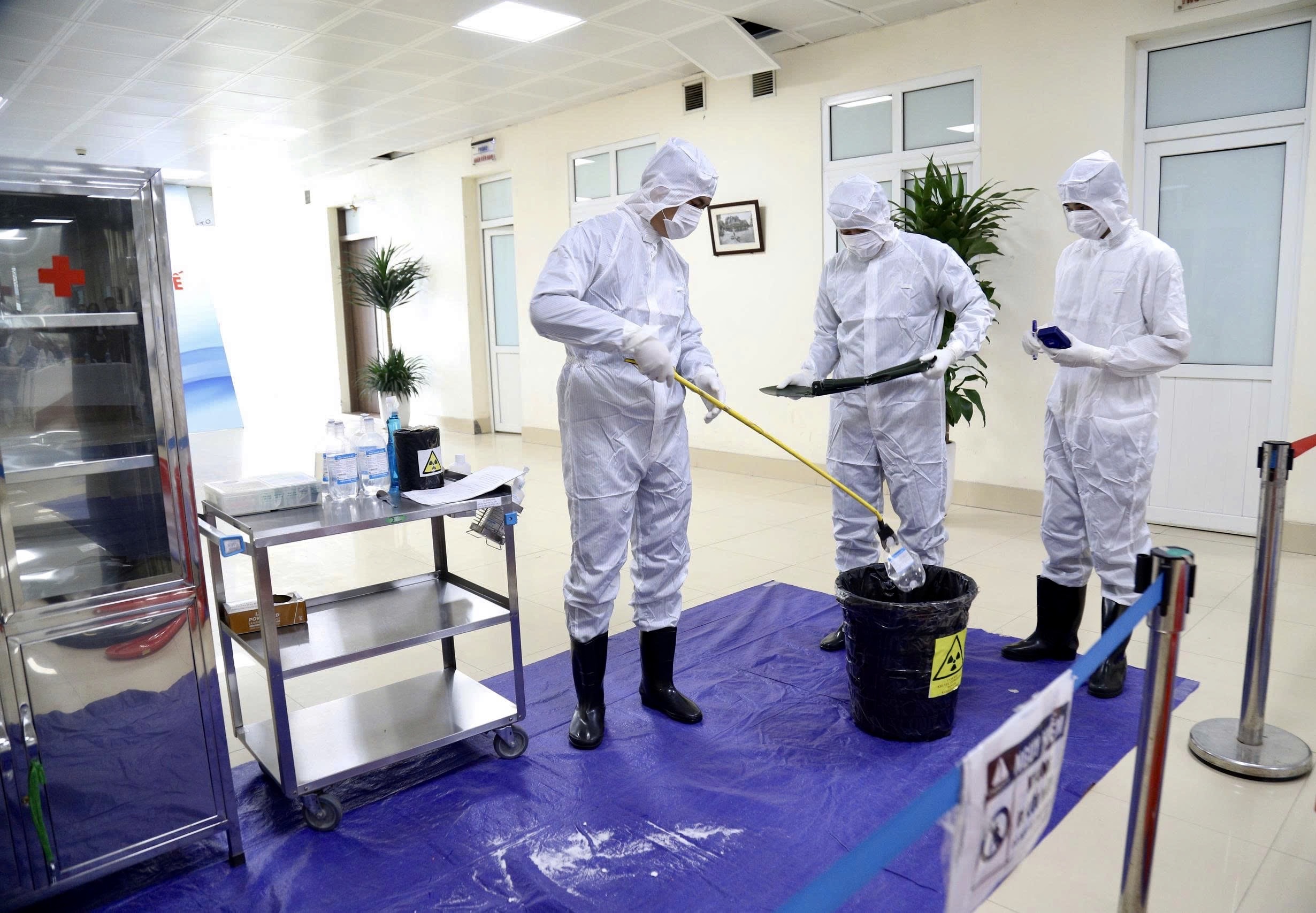 Diễn tập ứng phó xử lý sự cố để thúc đẩy đảm bảo an toàn bức xạ hạt nhân trong y tế- Ảnh 3.