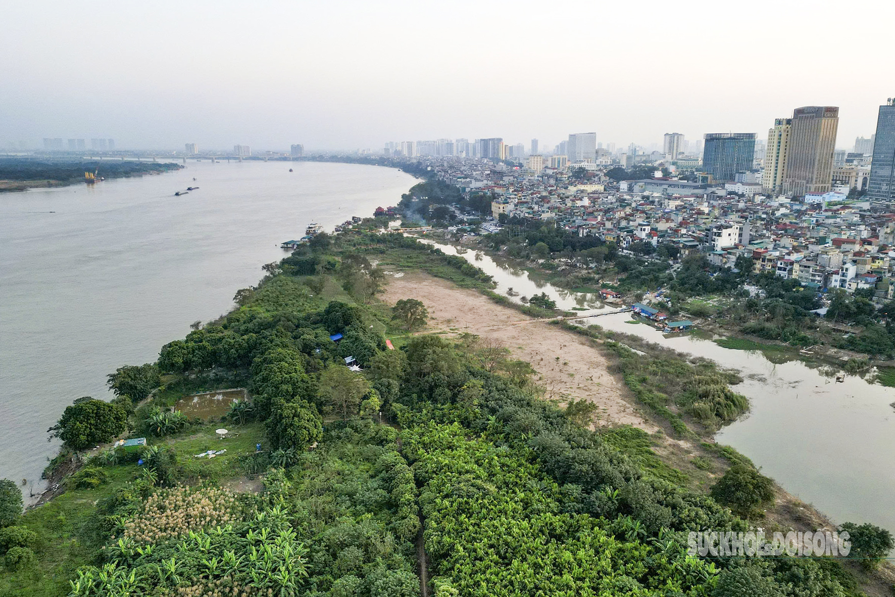 Bãi bồi sông Hồng trước ngày hình thành đại lộ 338.000 tỷ đồng- Ảnh 1.