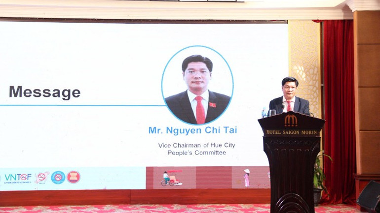 TP Huế thúc đẩy thực hiện quy định cấm hút thuốc tại các khu di tích, trường học... - Ảnh 1.