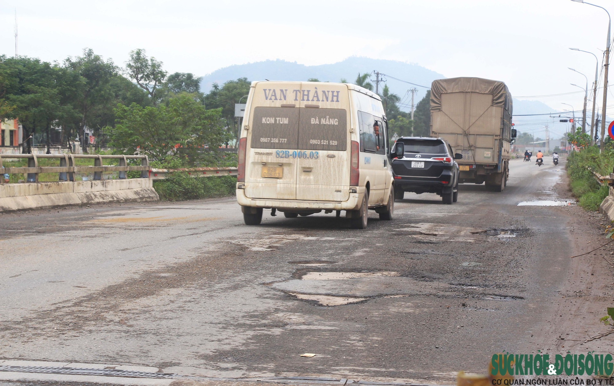 Cận cảnh Quốc lộ 14B xuống cấp nghiêm trọng giữa lúc dự án chậm tiến độ- Ảnh 3. Cận cảnh Quốc lộ 14B xuống cấp nghiêm trọng giữa lúc dự án chậm tiến độ- Ảnh 3.