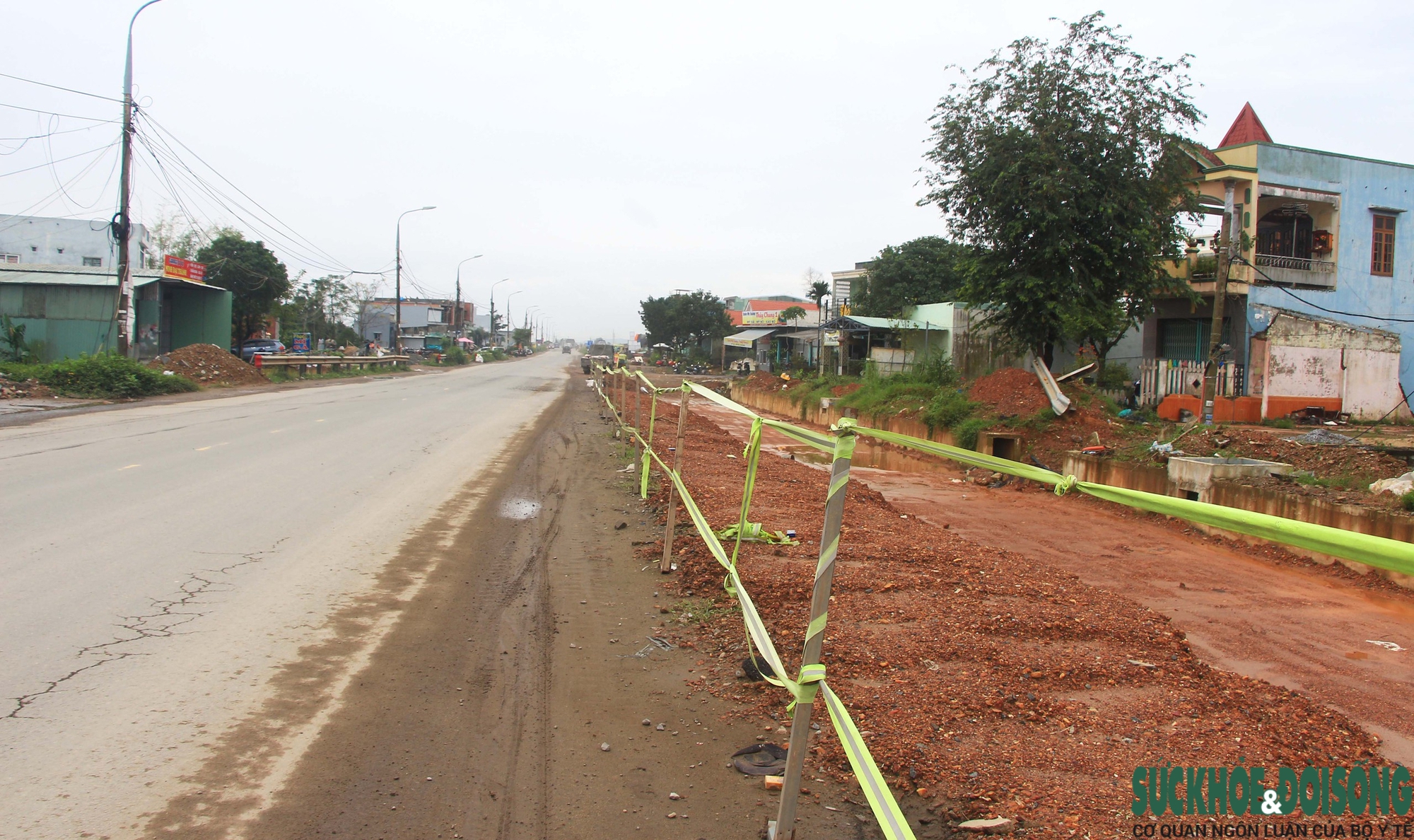 Cận cảnh Quốc lộ 14B xuống cấp nghiêm trọng giữa lúc dự án chậm tiến độ- Ảnh 14. Cận cảnh Quốc lộ 14B xuống cấp nghiêm trọng giữa lúc dự án chậm tiến độ- Ảnh 14.