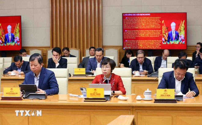 Hội nghị quán triệt, triển khai Nghị quyết Đại hội Đảng bộ Chính phủ lần 1- Ảnh 4. Hội nghị quán triệt, triển khai Nghị quyết Đại hội Đảng bộ Chính phủ lần 1- Ảnh 4.