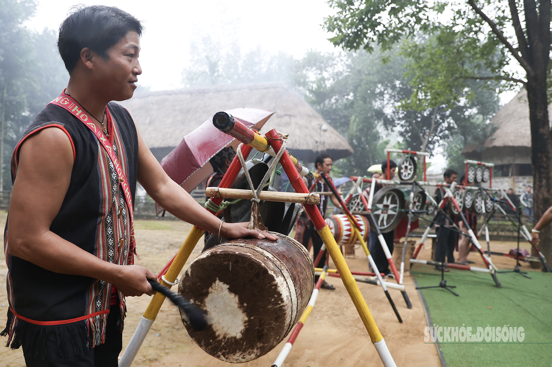 Sức mạnh nam nhi trong nghi lễ kết nghĩa của người Cơ Tu- Ảnh 5.