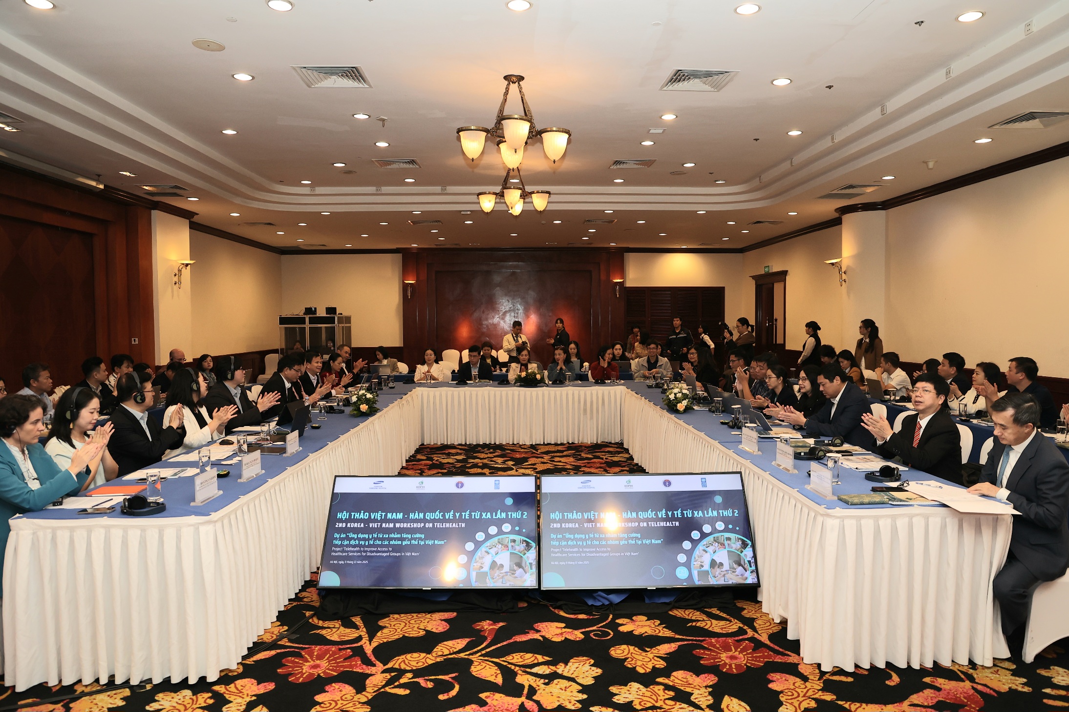 Télémédecine : centrée sur le patient, elle comble les distances géographiques et renforce les capacités des établissements de santé - Image 2. Y tế từ xa: Lấy người bệnh làm trung tâm, rút ngắn khoảng cách địa lý, nâng cao năng lực của cơ sở- Ảnh 2.