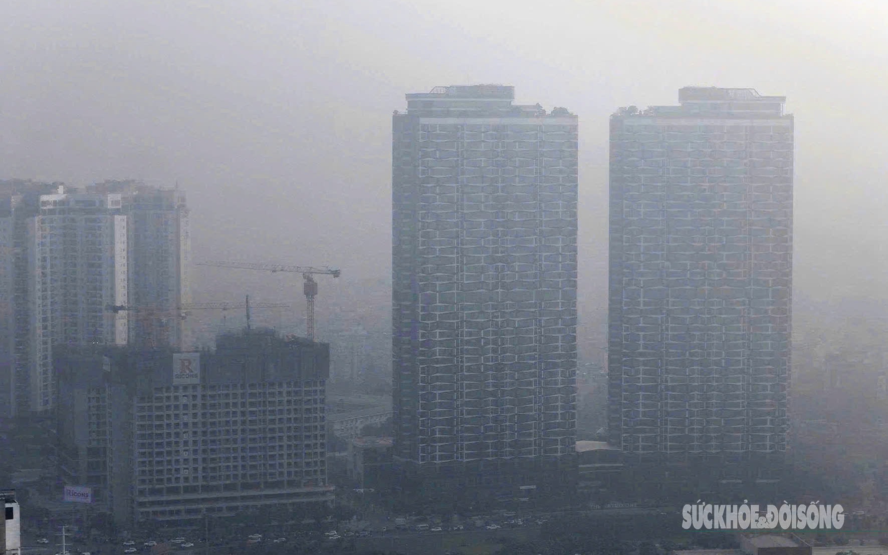 &quot;Chìa khóa&quot; giảm thiểu tình trạng ô nhiễm không khí nghiêm trọng ở Hà Nội