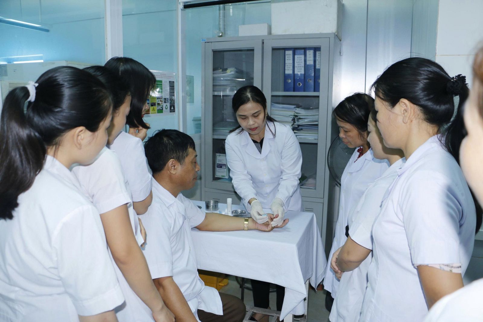 Giảm kỳ thị để người nhiễm HIV trẻ tuổi tiếp cận điều trị hiệu quả- Ảnh 4. Giảm kỳ thị để người nhiễm HIV trẻ tuổi tiếp cận điều trị hiệu quả- Ảnh 4.