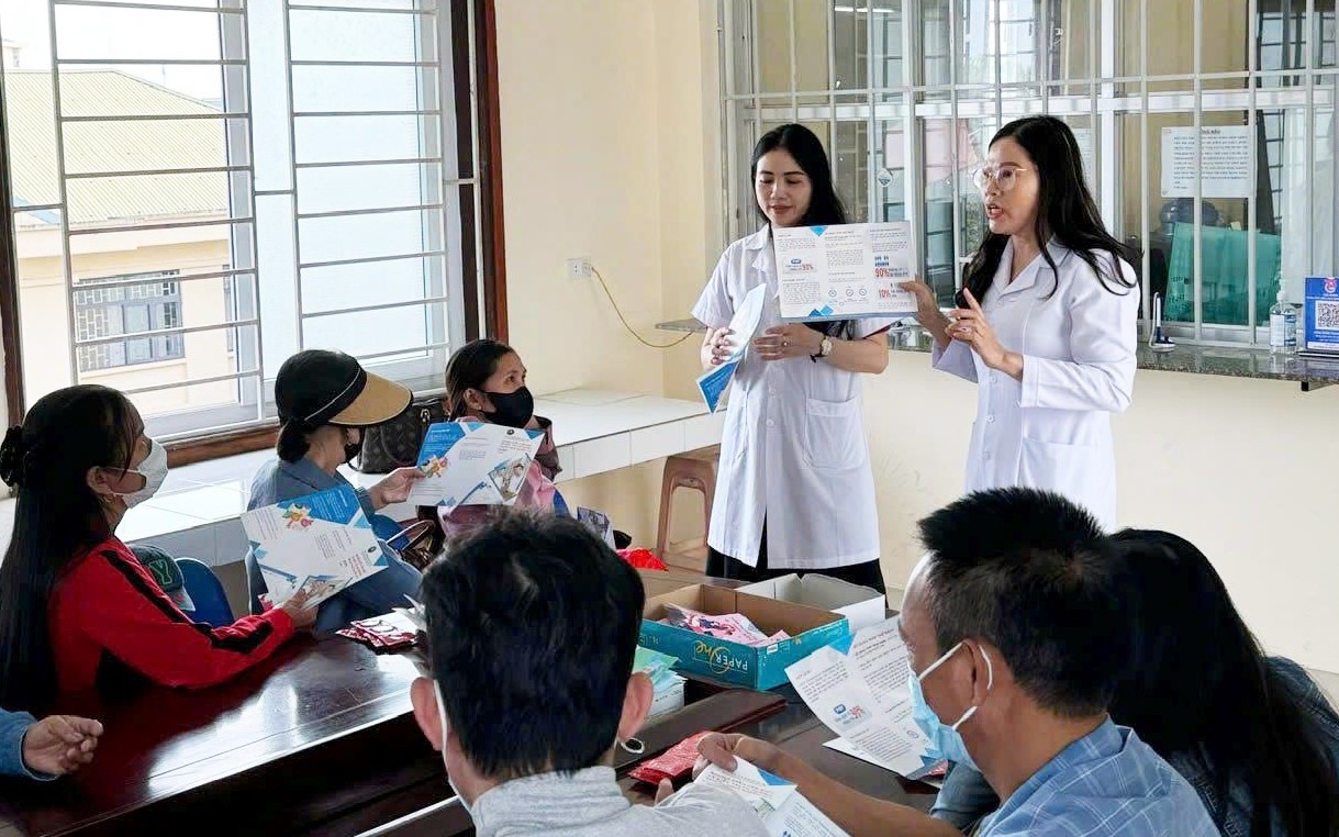 Giảm lây truyền HIV từ mẹ sang con: Việt Nam đạt nhiều tiến bộ nhưng vẫn còn thách thức- Ảnh 2.