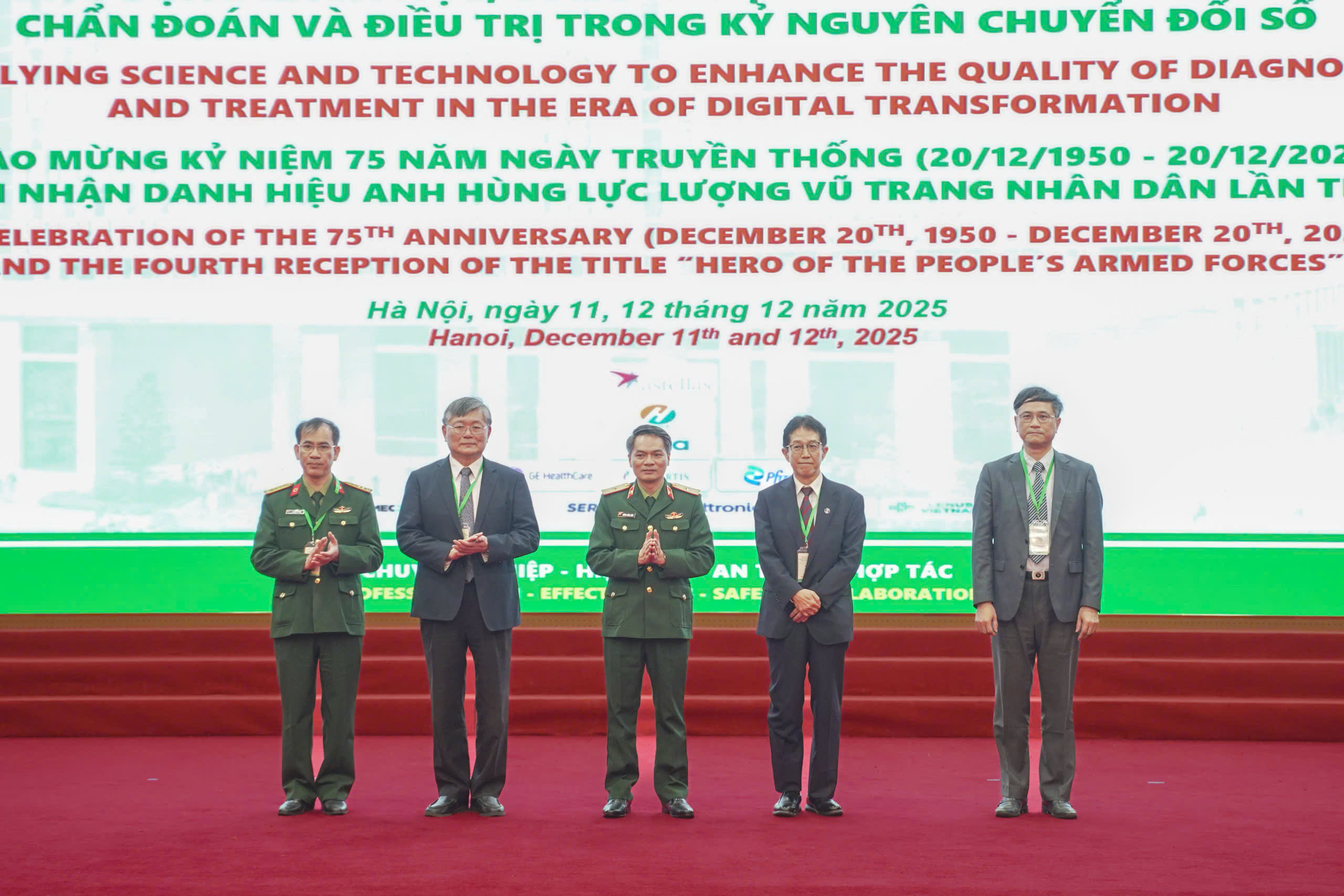 Banyak hasil penelitian dari Rumah Sakit 103 memiliki nilai aplikasi yang efektif, meninggalkan jejak pada ilmu pengetahuan dan teknologi - Foto 4. Nhiều kết quả nghiên cứu của Bệnh viện 103 có giá trị ứng dụng hiệu quả, ghi dấu ấn khoa học, công nghệ- Ảnh 4.