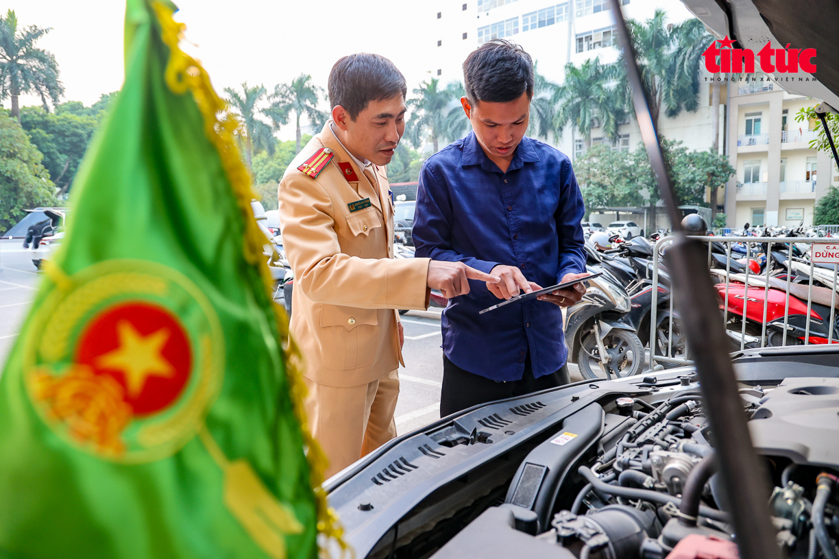 Bên trong trung tâm điều khiển 1.837 camera AI ở Hà Nội- Ảnh 14. Bên trong trung tâm điều khiển 1.837 camera AI ở Hà Nội- Ảnh 14.