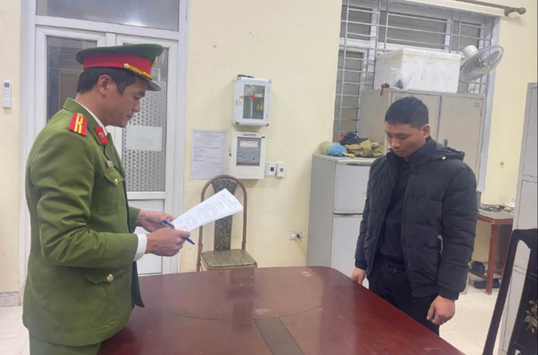 Đi ăn cỗ cưới, gã thanh niên trộm tiền phong bì mừng của chủ nhà- Ảnh 1. Đi ăn cỗ cưới, gã thanh niên trộm tiền phong bì mừng của chủ nhà- Ảnh 1.