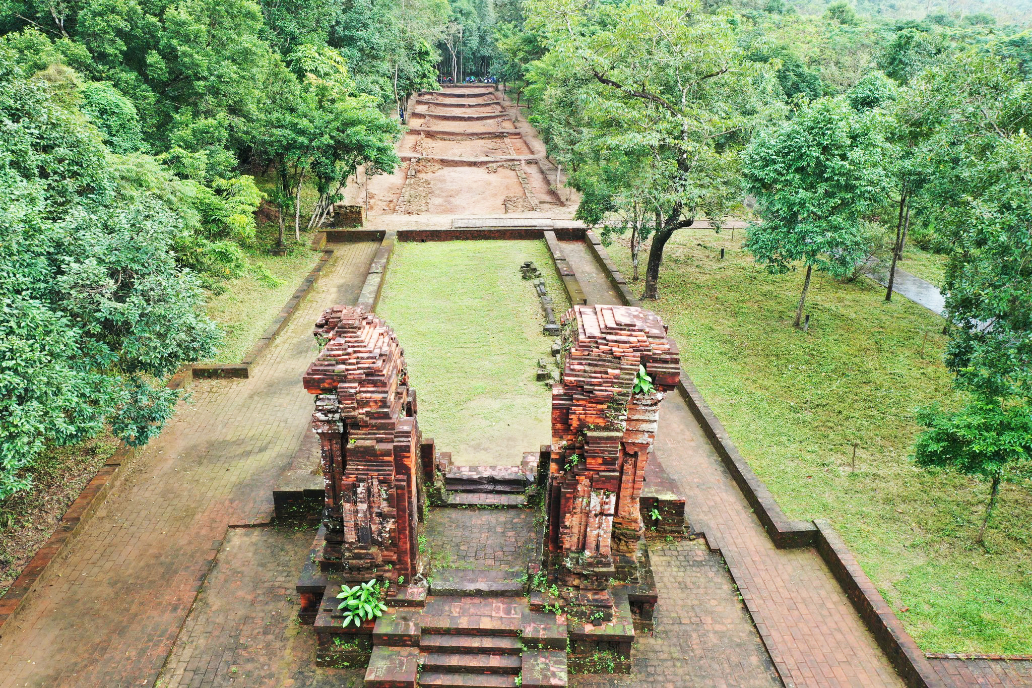 Cận cảnh con đường thiêng bí ẩn ở Thánh địa Mỹ Sơn- Ảnh 2. Cận cảnh con đường thiêng bí ẩn ở Thánh địa Mỹ Sơn- Ảnh 2.