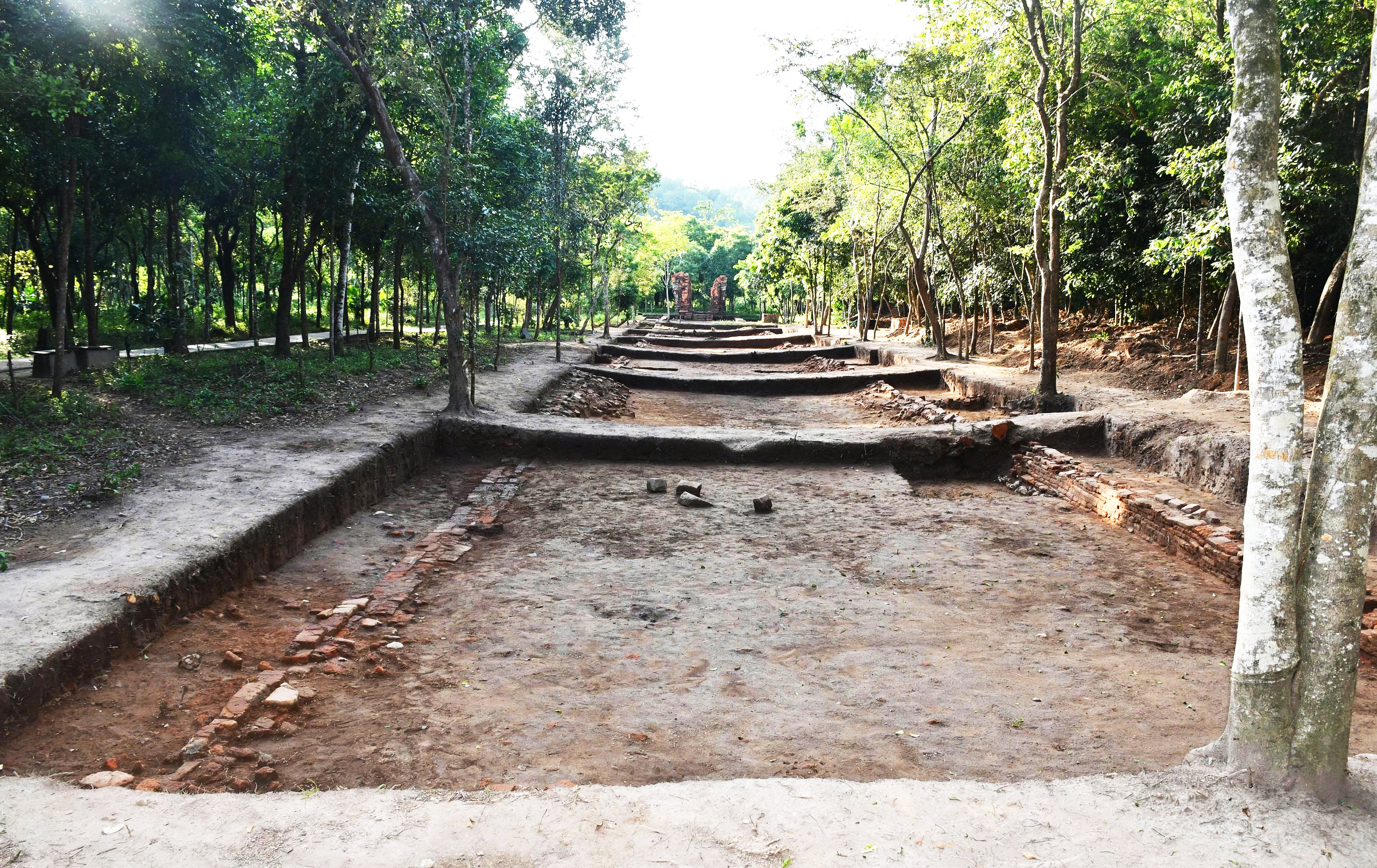 Cận cảnh con đường thiêng bí ẩn ở Thánh địa Mỹ Sơn- Ảnh 5. Cận cảnh con đường thiêng bí ẩn ở Thánh địa Mỹ Sơn- Ảnh 5.