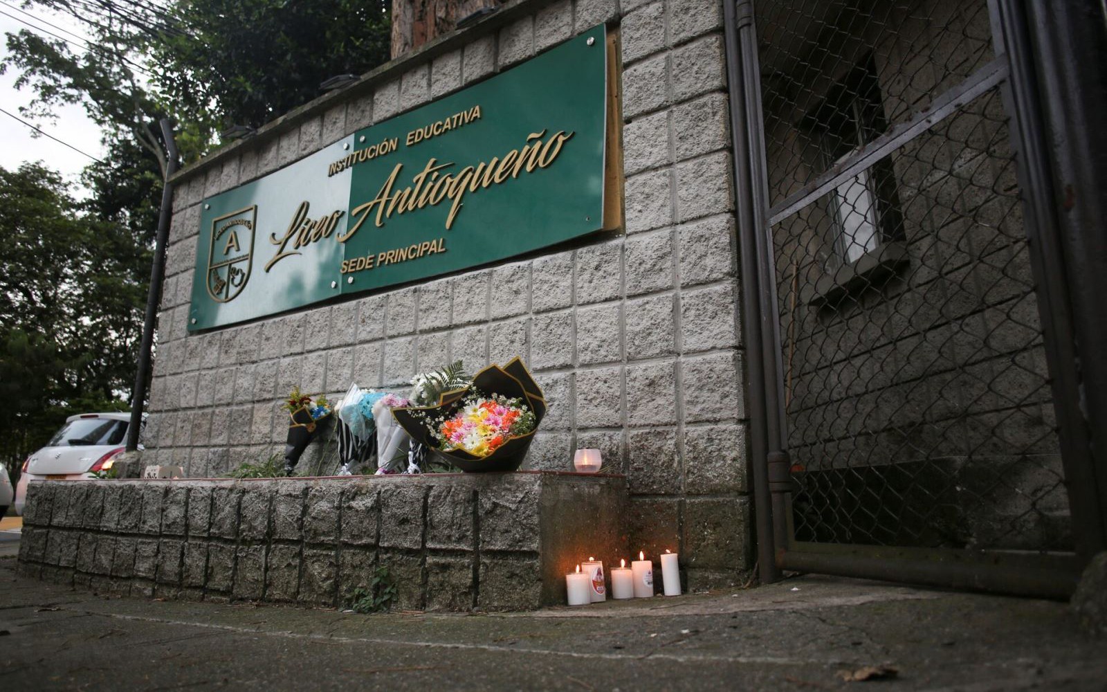 Hà Nội kiểm tra 1.000 xe chở học sinh: Vẫn còn lỗi nhỏ tiềm ẩn hệ lụy lớn- Ảnh 1.