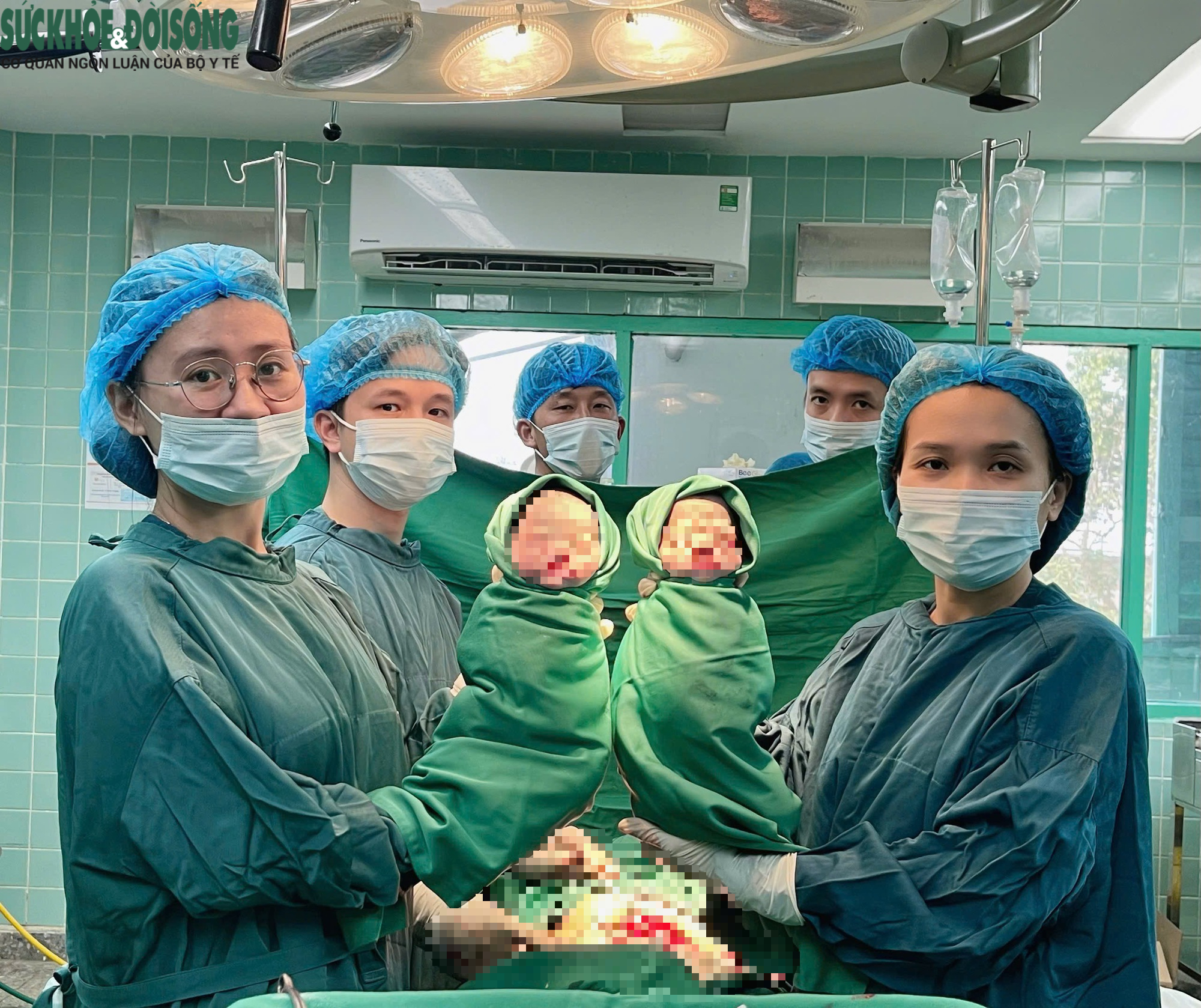 Hành trình cùng người mẹ mang song thai dọa sinh non đón hai 'thiên thần' chào đời- Ảnh 2.