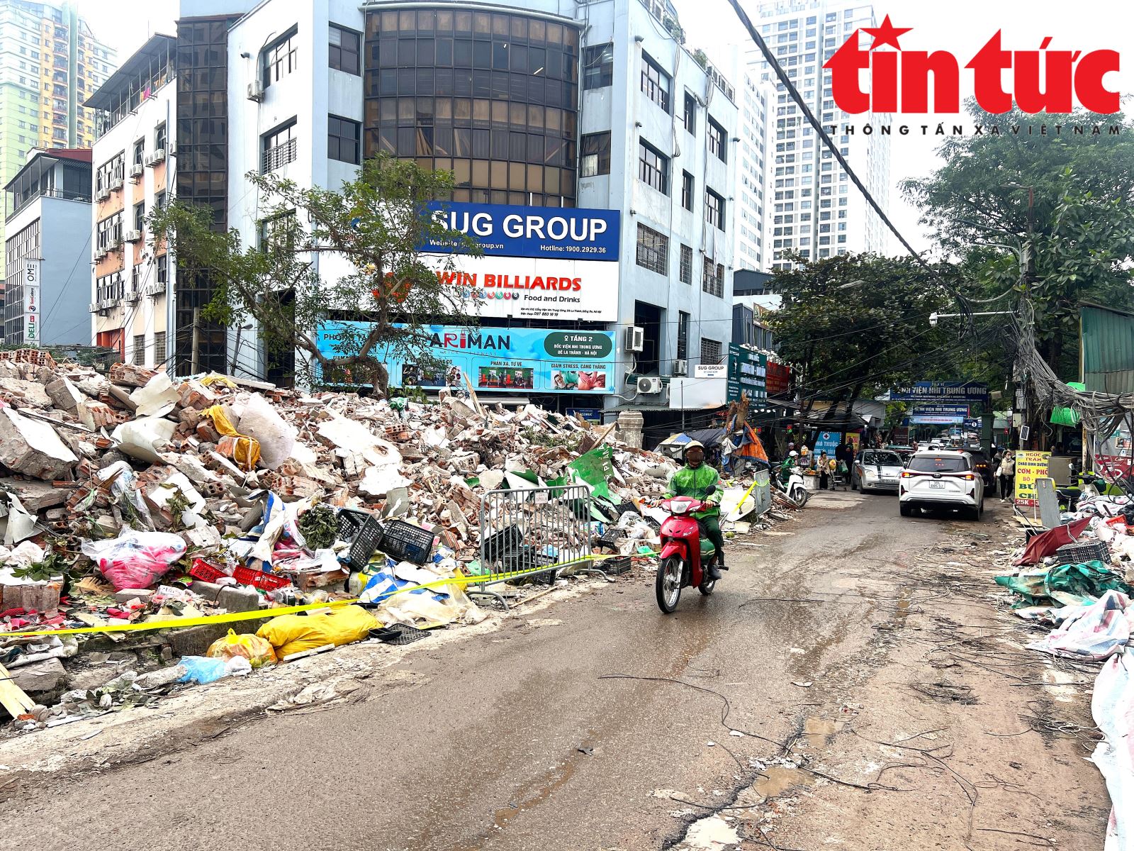 Giải phóng mặt bằng Vành đai 1: Hai bệnh viện lớn sắp ra mặt đường- Ảnh 2. Giải phóng mặt bằng Vành đai 1: Hai bệnh viện lớn sắp ra mặt đường- Ảnh 2.