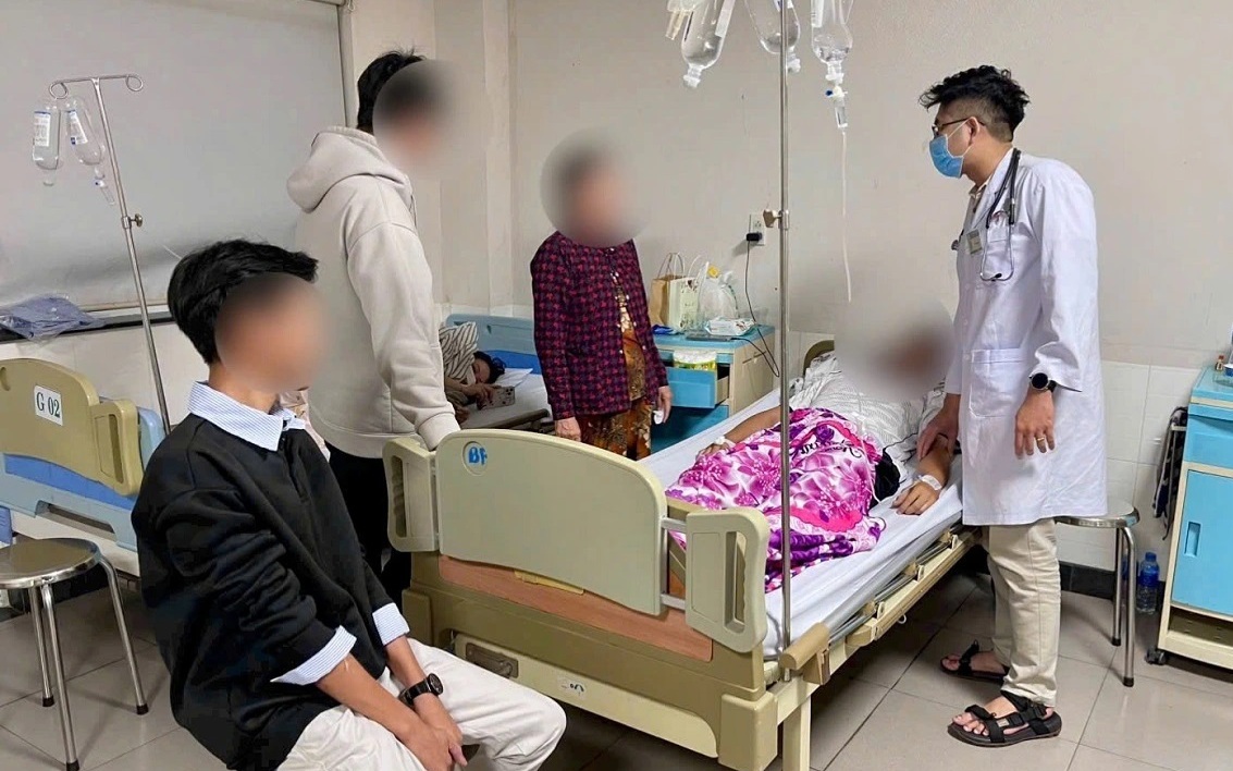 Bộ Y tế đề nghị làm rõ vụ nghi ngộ độc khi ăn bánh mì ở Lâm Đồng