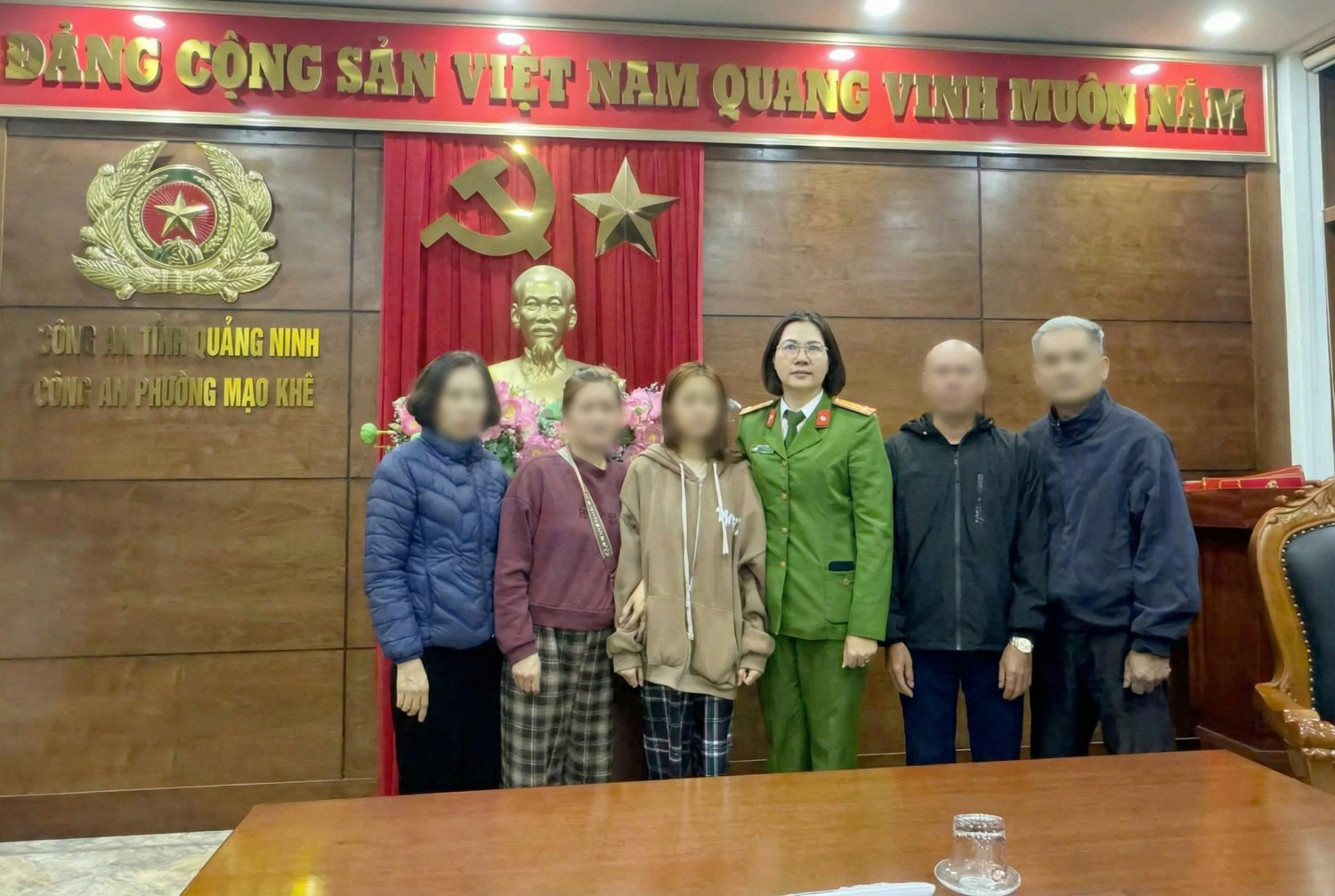 Bị thao túng tâm lý, thiếu nữ sập bẫy 'bắt cóc online' - Ảnh 2. Bị thao túng tâm lý, thiếu nữ sập bẫy 'bắt cóc online' - Ảnh 2.